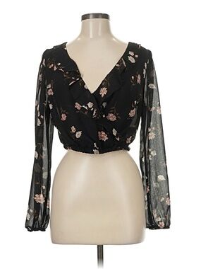 Garage Black Floral Ruffle V-Neck Long-Sleeve Crop Top